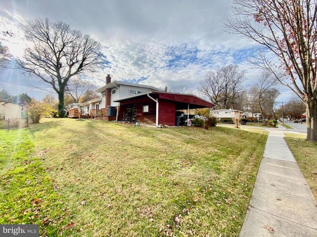 405 LINTHICUM ST, Rockville, MD 20851