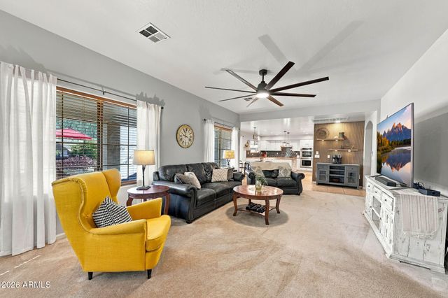 8412 S 45TH Glen, Laveen, AZ 85339