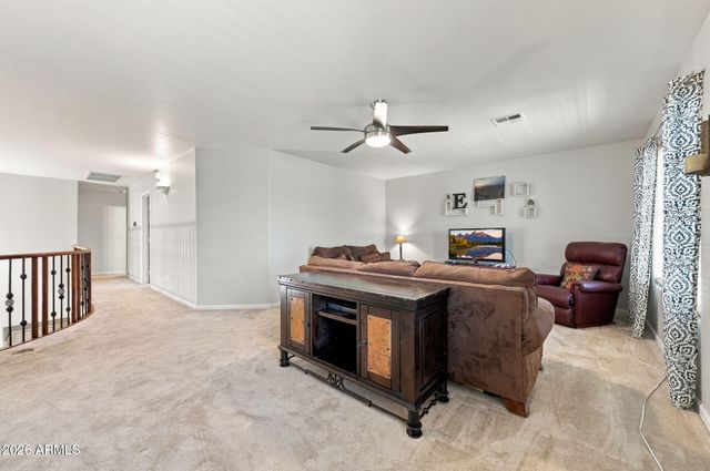 8412 S 45TH Glen, Laveen, AZ 85339