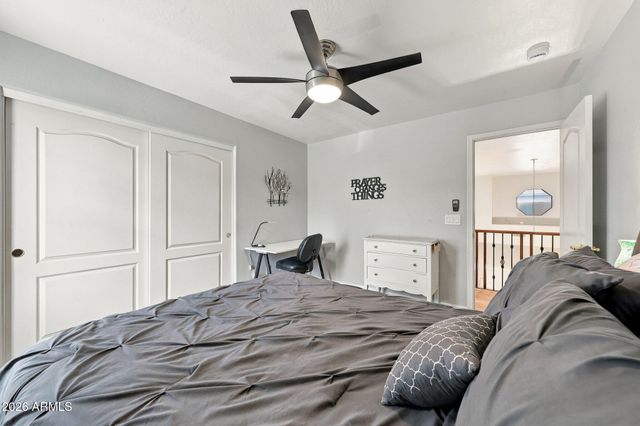 8412 S 45TH Glen, Laveen, AZ 85339