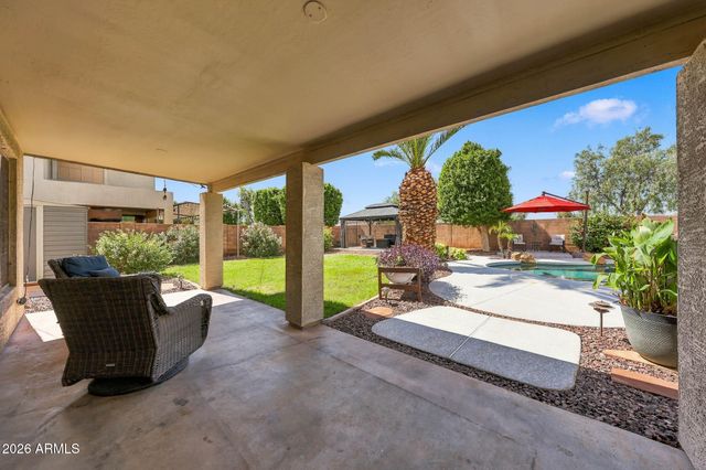 8412 S 45TH Glen, Laveen, AZ 85339