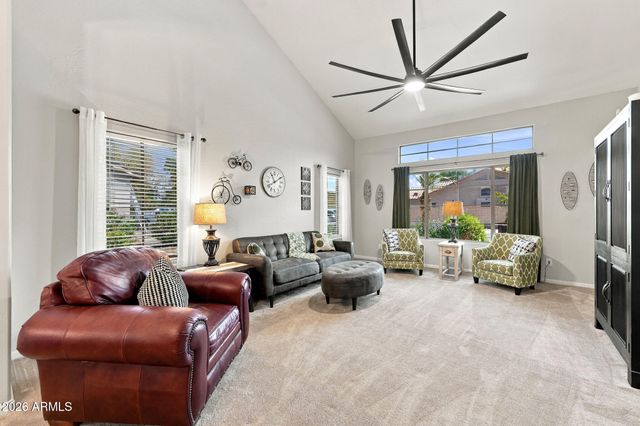 8412 S 45TH Glen, Laveen, AZ 85339