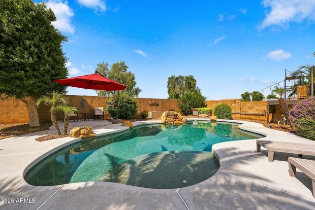 8412 S 45TH Glen, Laveen, AZ 85339