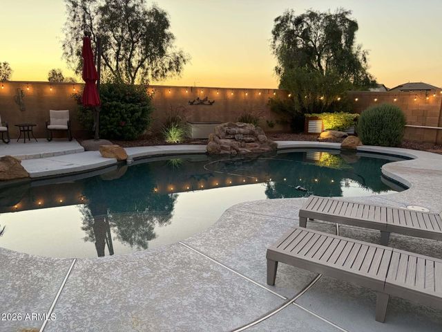 8412 S 45TH Glen, Laveen, AZ 85339
