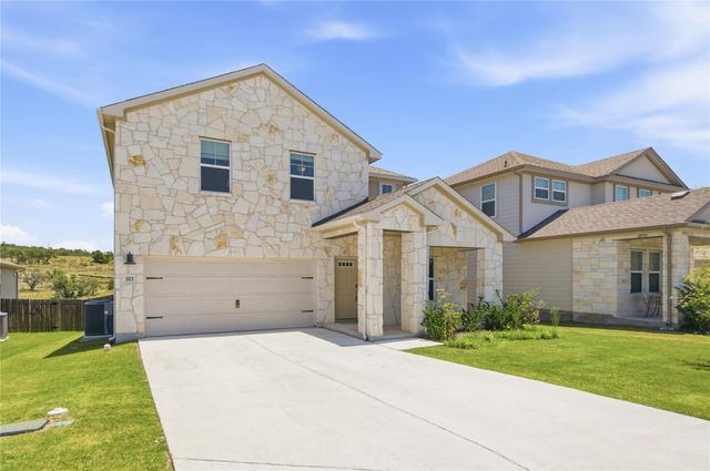 303 El Capitan LOOP, Dripping Springs, TX 78620