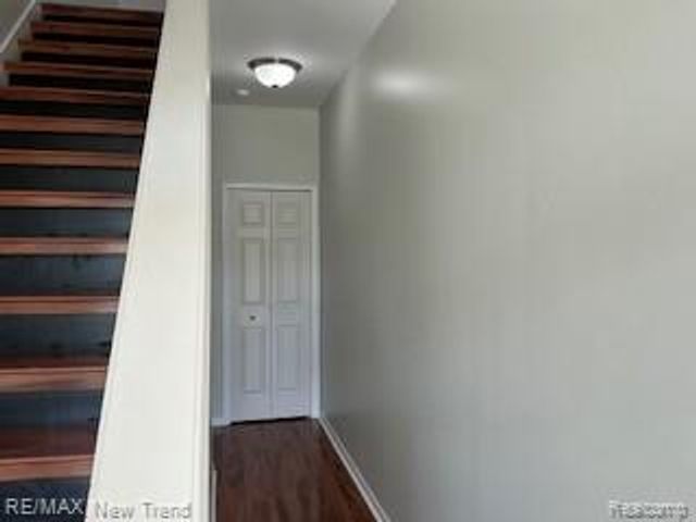40435 Bay Harbor Lane, Canton, MI 48188