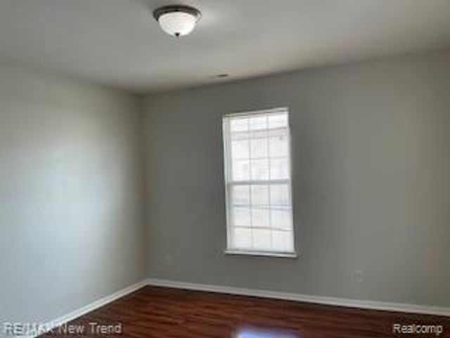 40435 Bay Harbor Lane, Canton, MI 48188