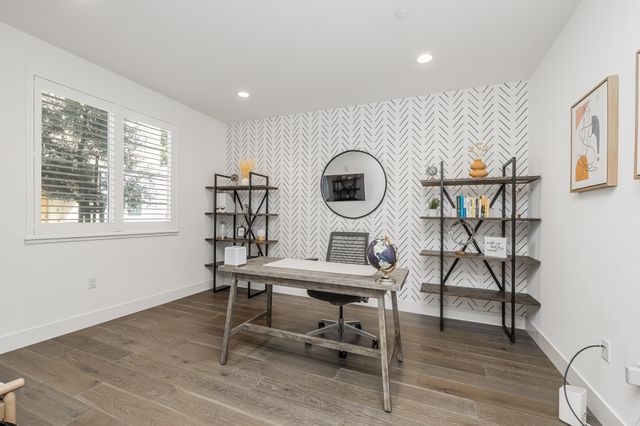 242 Bolt Ct, Hayward, CA 94544