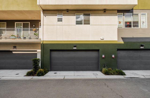 242 Bolt Ct, Hayward, CA 94544