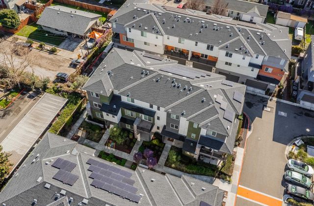 242 Bolt Ct, Hayward, CA 94544