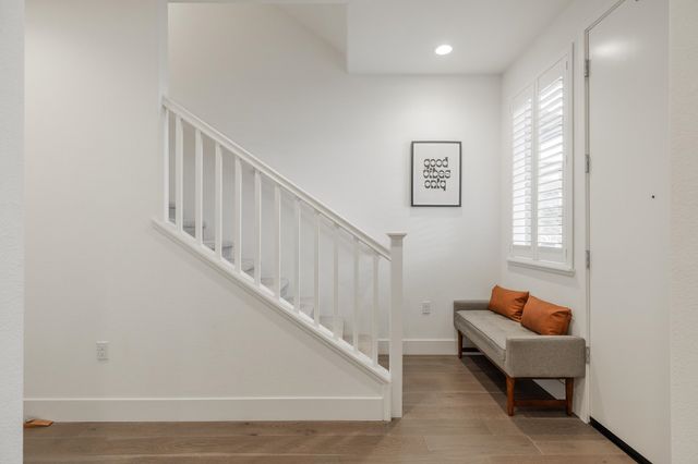 242 Bolt Ct, Hayward, CA 94544