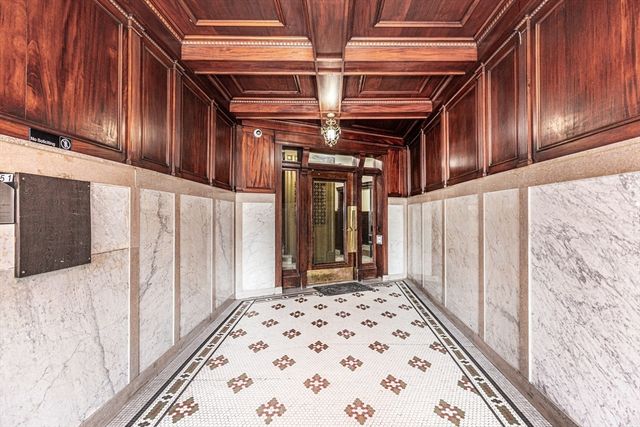 51 Park Drive 5, Boston, MA 02215