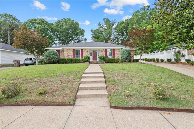 6500 Gaslight Lane, Mobile, AL 36695