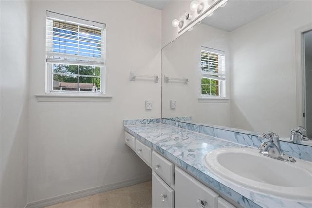 6500 Gaslight Lane, Mobile, AL 36695