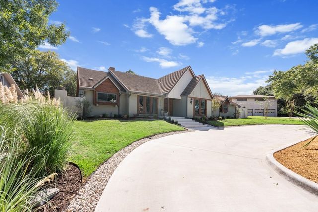 6926 Royal Lane, Dallas, TX 75230