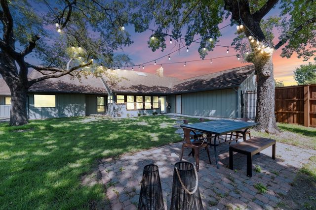 6926 Royal Lane, Dallas, TX 75230