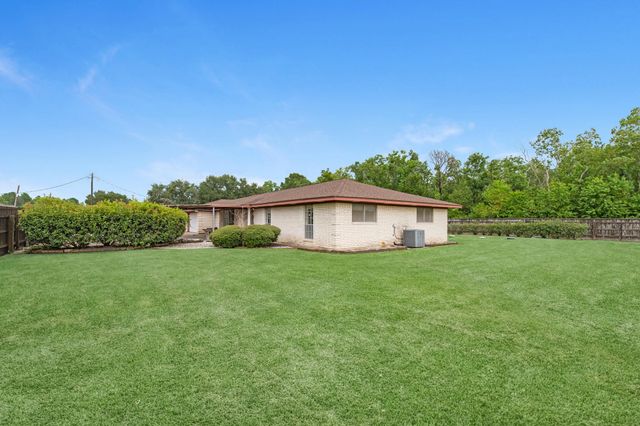 7315 Pine Street, Manvel, TX 77578