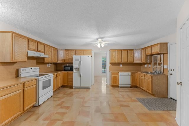 7315 Pine Street, Manvel, TX 77578