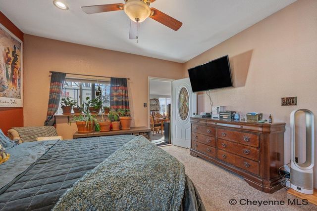 145 HOBBS AVE, Cheyenne, WY 82009