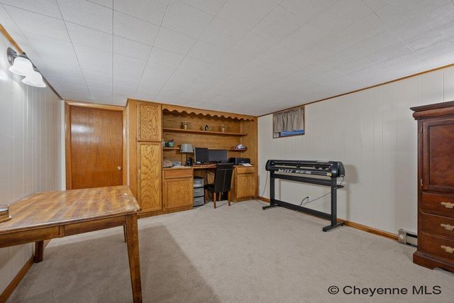 145 HOBBS AVE, Cheyenne, WY 82009