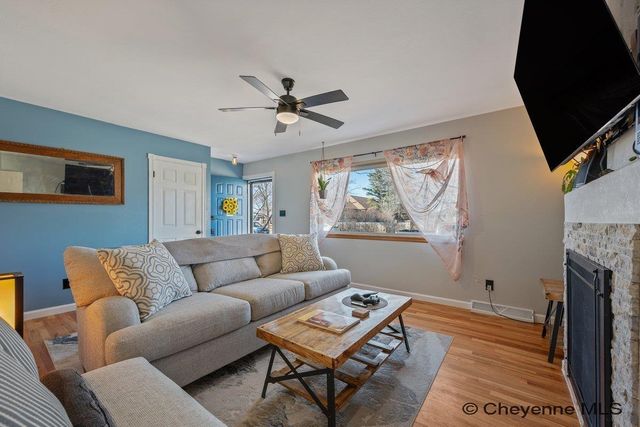 145 HOBBS AVE, Cheyenne, WY 82009