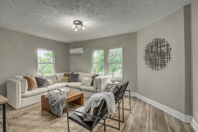 5317 Whetsel Avenue, Cincinnati, OH 45227