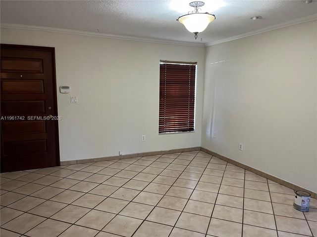 12713 SW 70th Ln, Miami, FL 33183