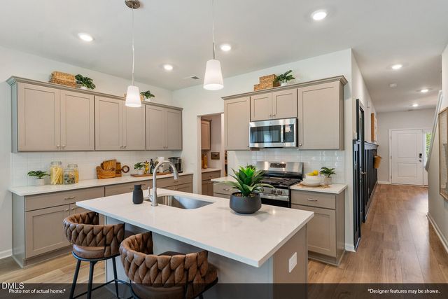 1038 Tea Rose Court 375, Durham, NC 27703