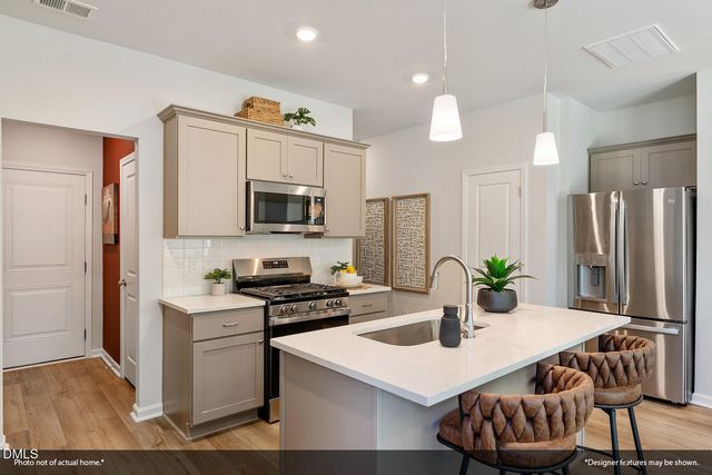 1038 Tea Rose Court 375, Durham, NC 27703