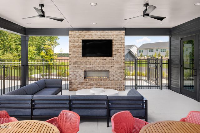 1038 Tea Rose Court 375, Durham, NC 27703