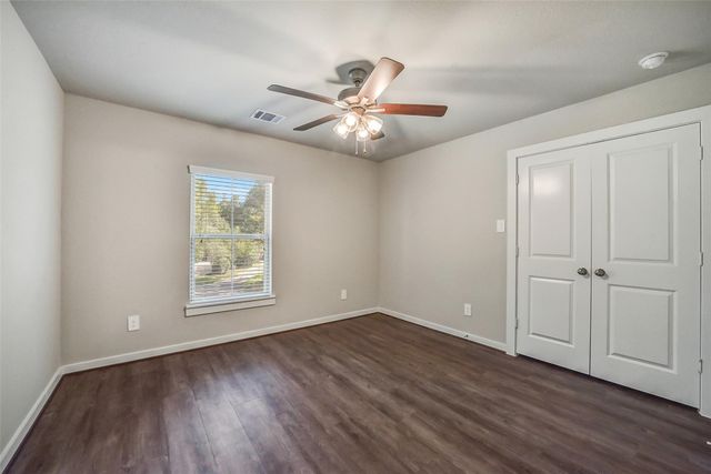 15 Lantana Trail, Spring, TX 77382
