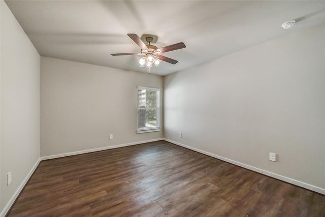 15 Lantana Trail, Spring, TX 77382