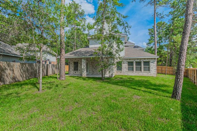 15 Lantana Trail, Spring, TX 77382