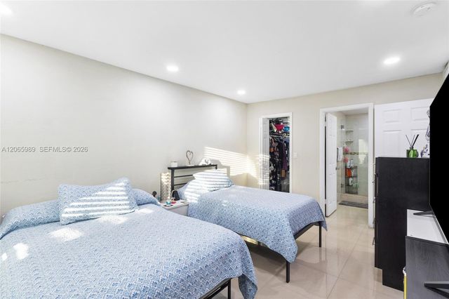 5665 W 20th Avenue 212, Hialeah, FL 33012