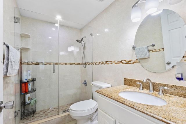 5665 W 20th Avenue 212, Hialeah, FL 33012