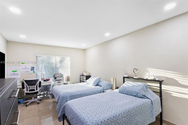 5665 W 20th Avenue 212, Hialeah, FL 33012