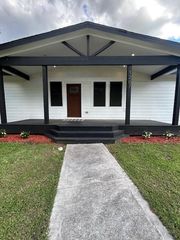 1207 W 10th Street, Freeport, TX 77541
