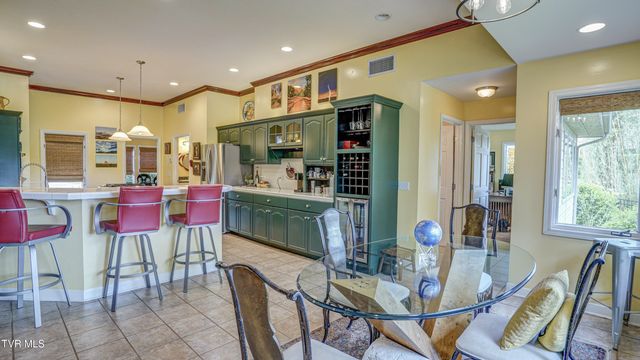 212 Lake Meadow Drive, Gray, TN 37615
