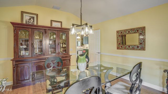 212 Lake Meadow Drive, Gray, TN 37615