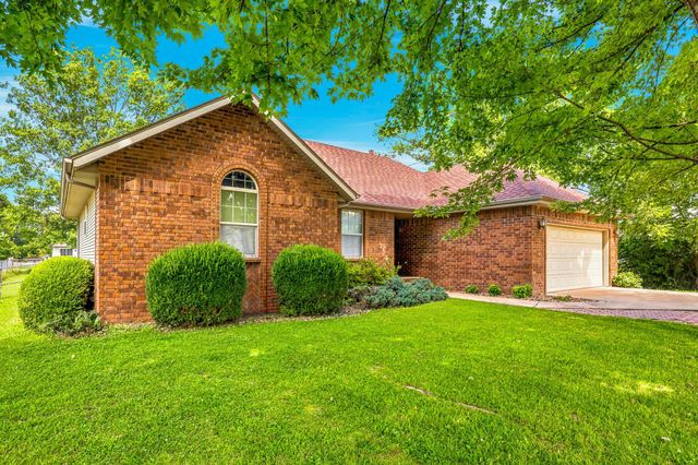215 S Maple Street, Rogersville, MO 65742