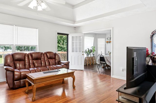 215 S Maple Street, Rogersville, MO 65742