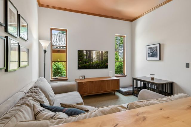 4051 Linden Hills Boulevard, Minneapolis, MN 55410