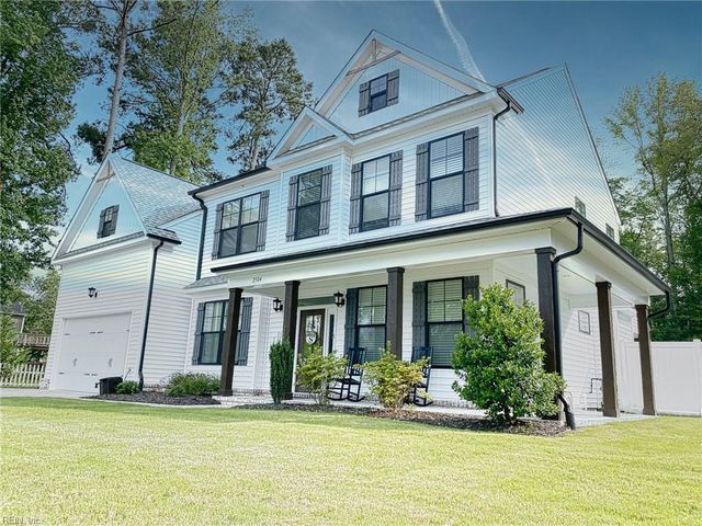 2504 Calabria Dr DR, Chesapeake, VA 23323