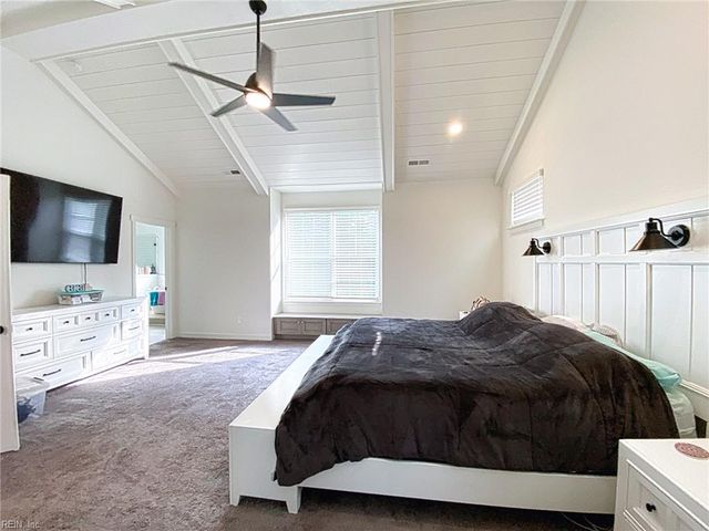 2504 Calabria Dr DR, Chesapeake, VA 23323