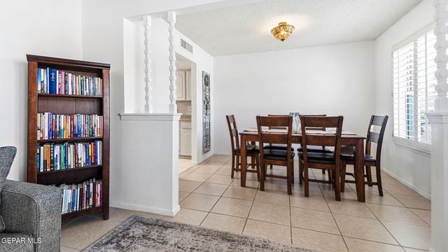 6612 CAMINO FUENTE Drive, El Paso, TX 79912