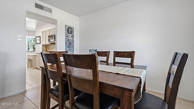 6612 CAMINO FUENTE Drive, El Paso, TX 79912