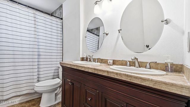 6612 CAMINO FUENTE Drive, El Paso, TX 79912