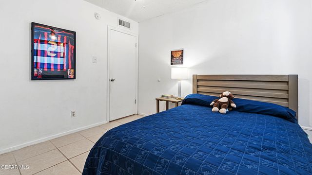 6612 CAMINO FUENTE Drive, El Paso, TX 79912