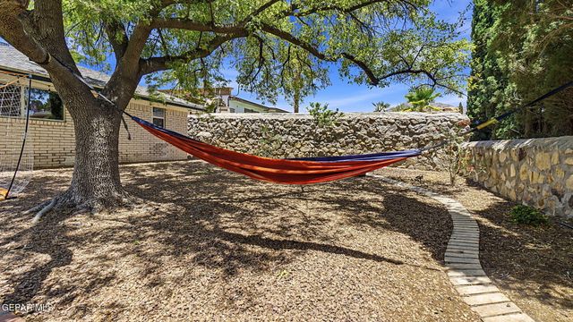 6612 CAMINO FUENTE Drive, El Paso, TX 79912
