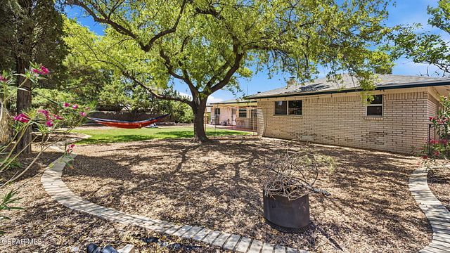 6612 CAMINO FUENTE Drive, El Paso, TX 79912